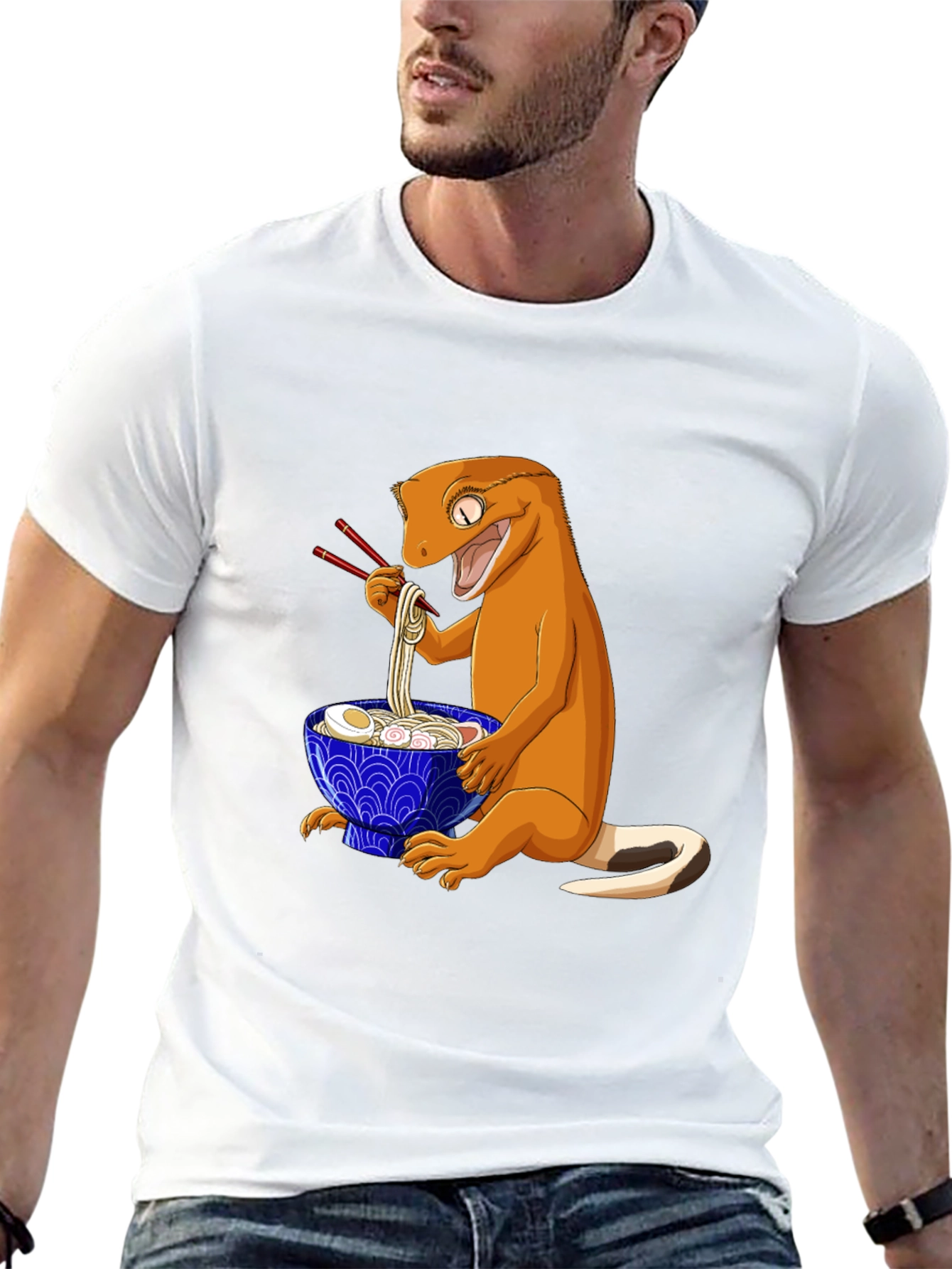 Gecko Ramen T-Shirt: Cute Cartoon Lizard Eating Noodles