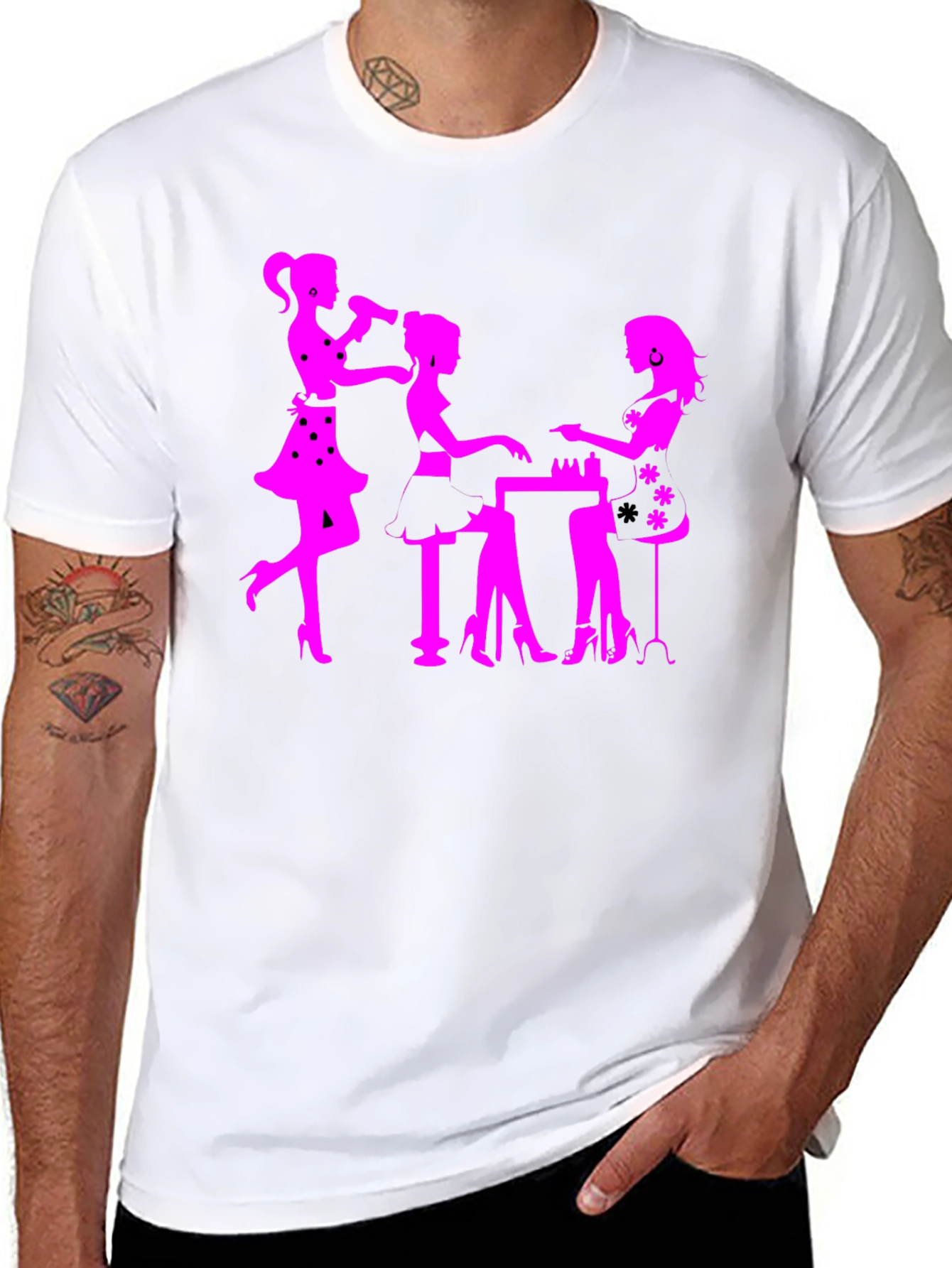 Salon Ladies Black Graphic Tee