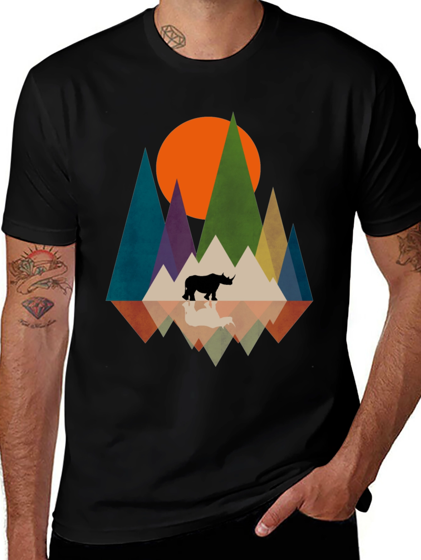 Geometric Rhino Graphic Tee - Modern Nature Design