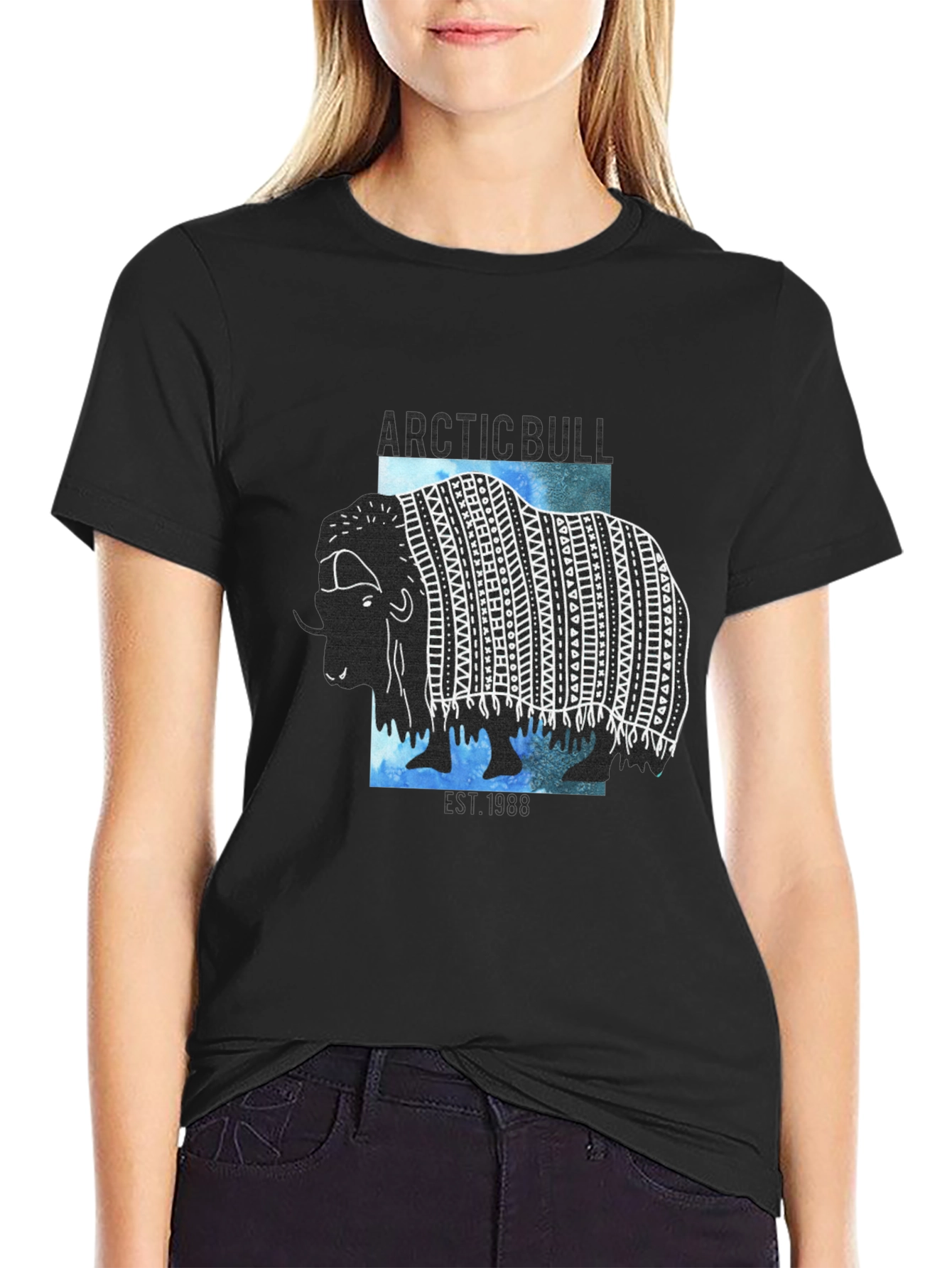 Arctic Bull Graphic Tee - Unique Design Casual Style