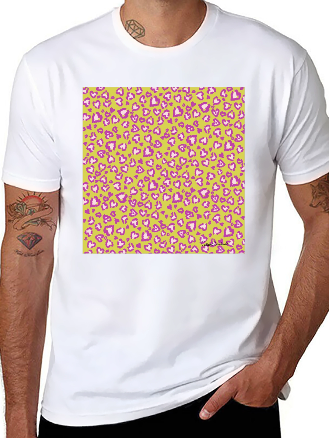 Heart Print Crew Neck Tee - Casual Style