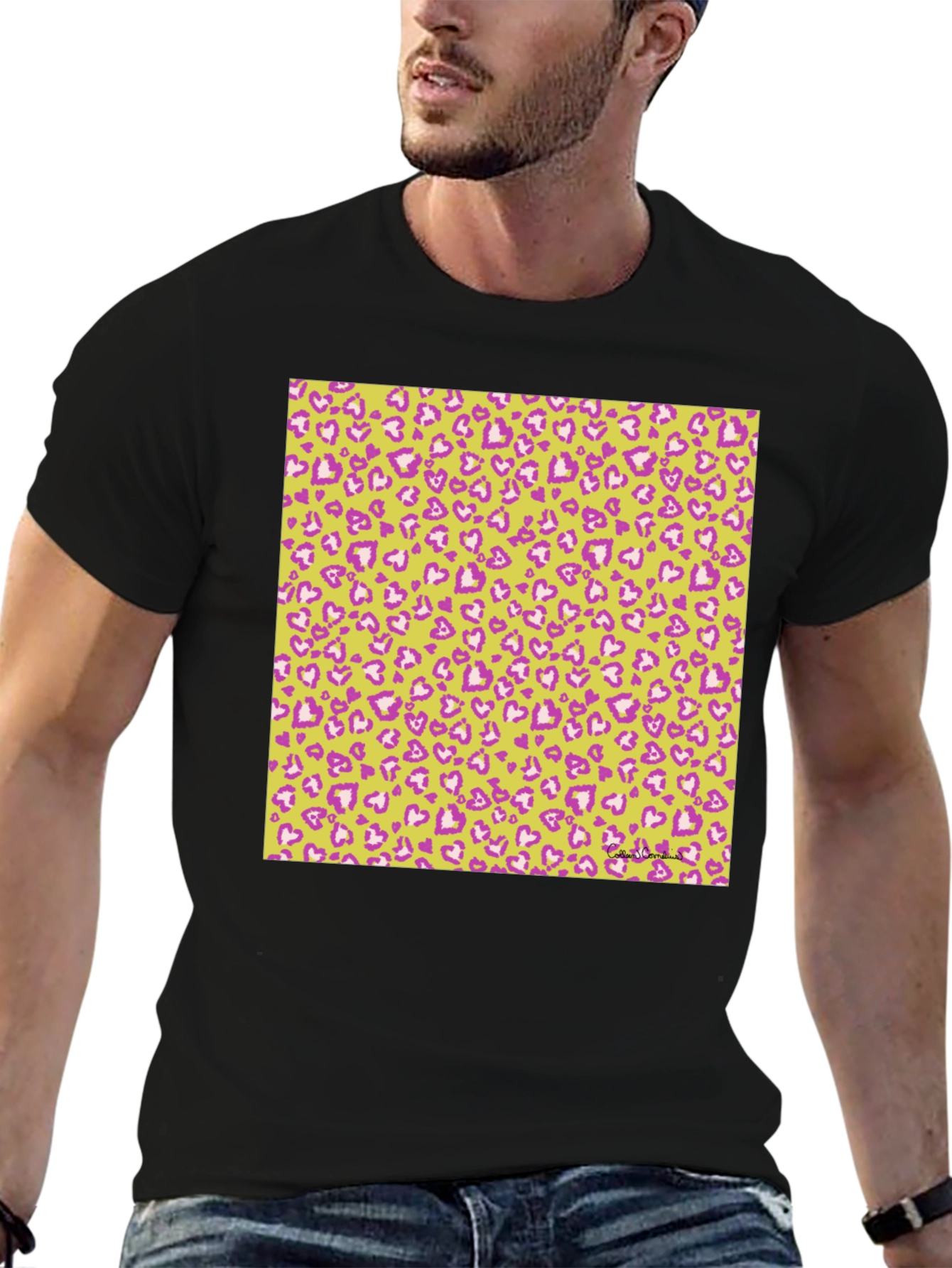 Heart Print Crew Neck Tee - Casual Style