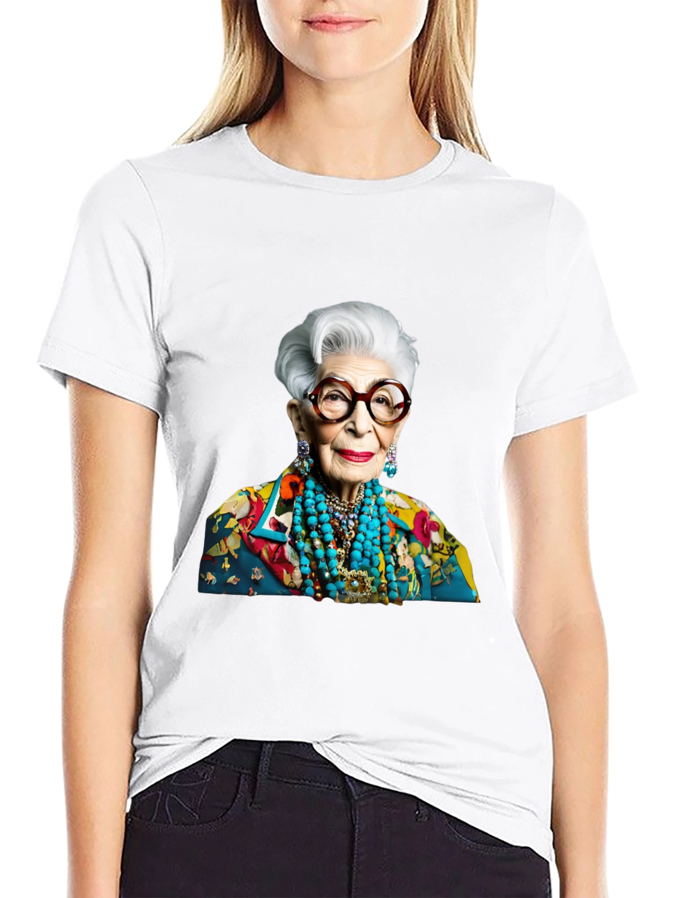 Iris Apfel T-Shirt - Stylish Fashion Icon Tee