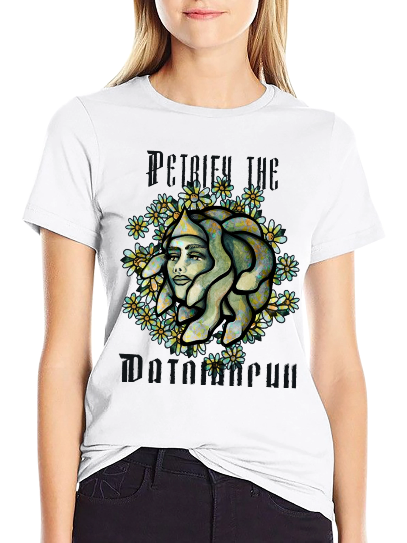 Medusa Graphic Print Tee - Black