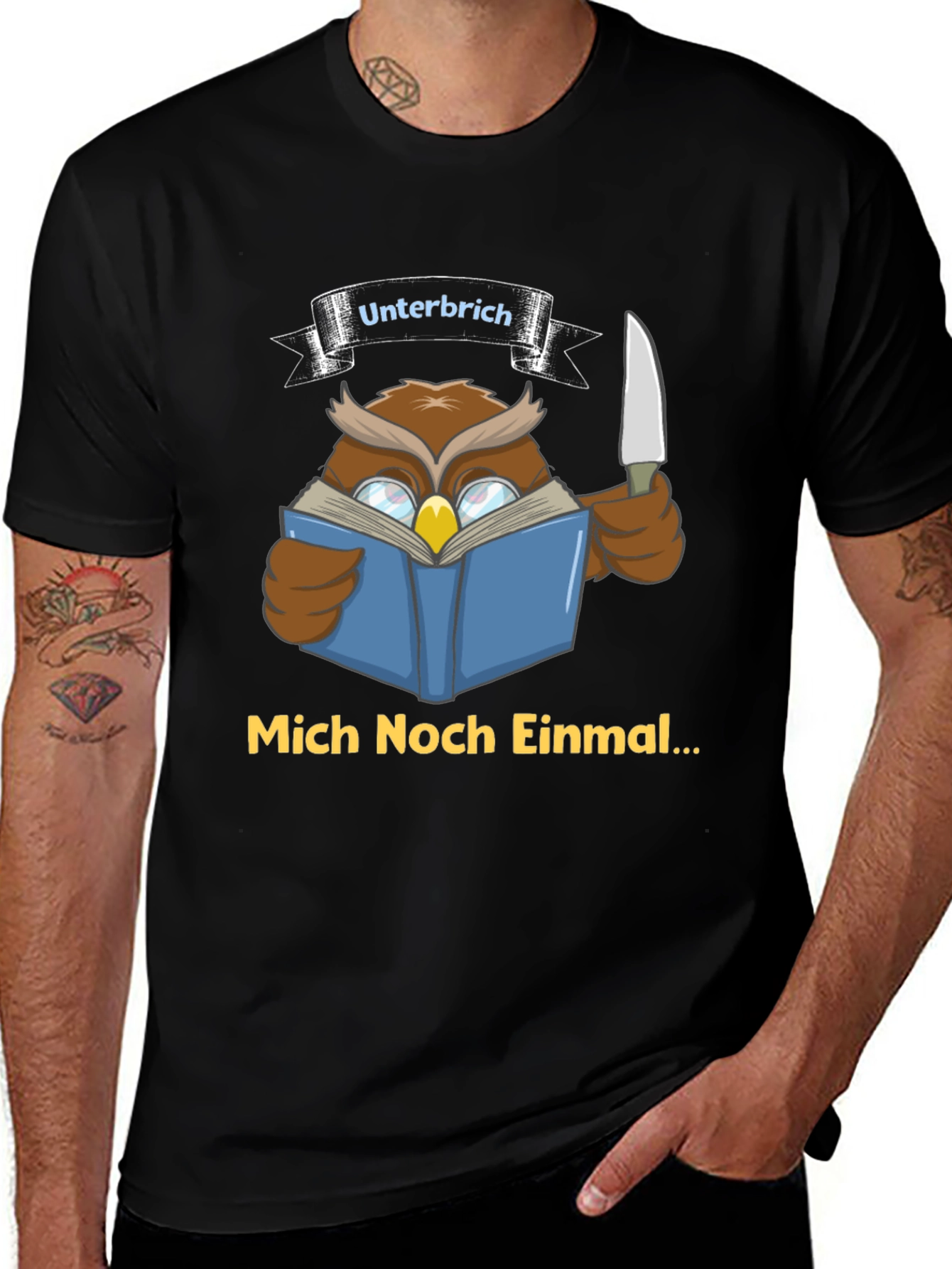 Owl Reading T-Shirt - Unterbrich Mich Noch Einmal...