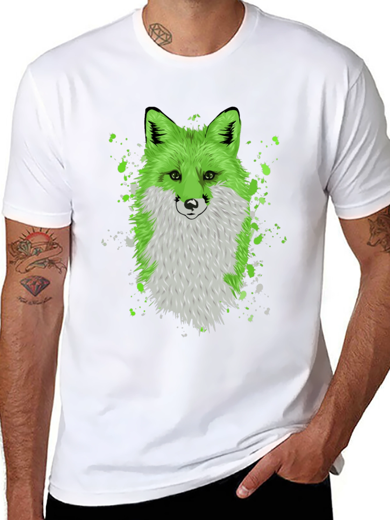 Green Fox Graphic Tee - Trendy Animal Design