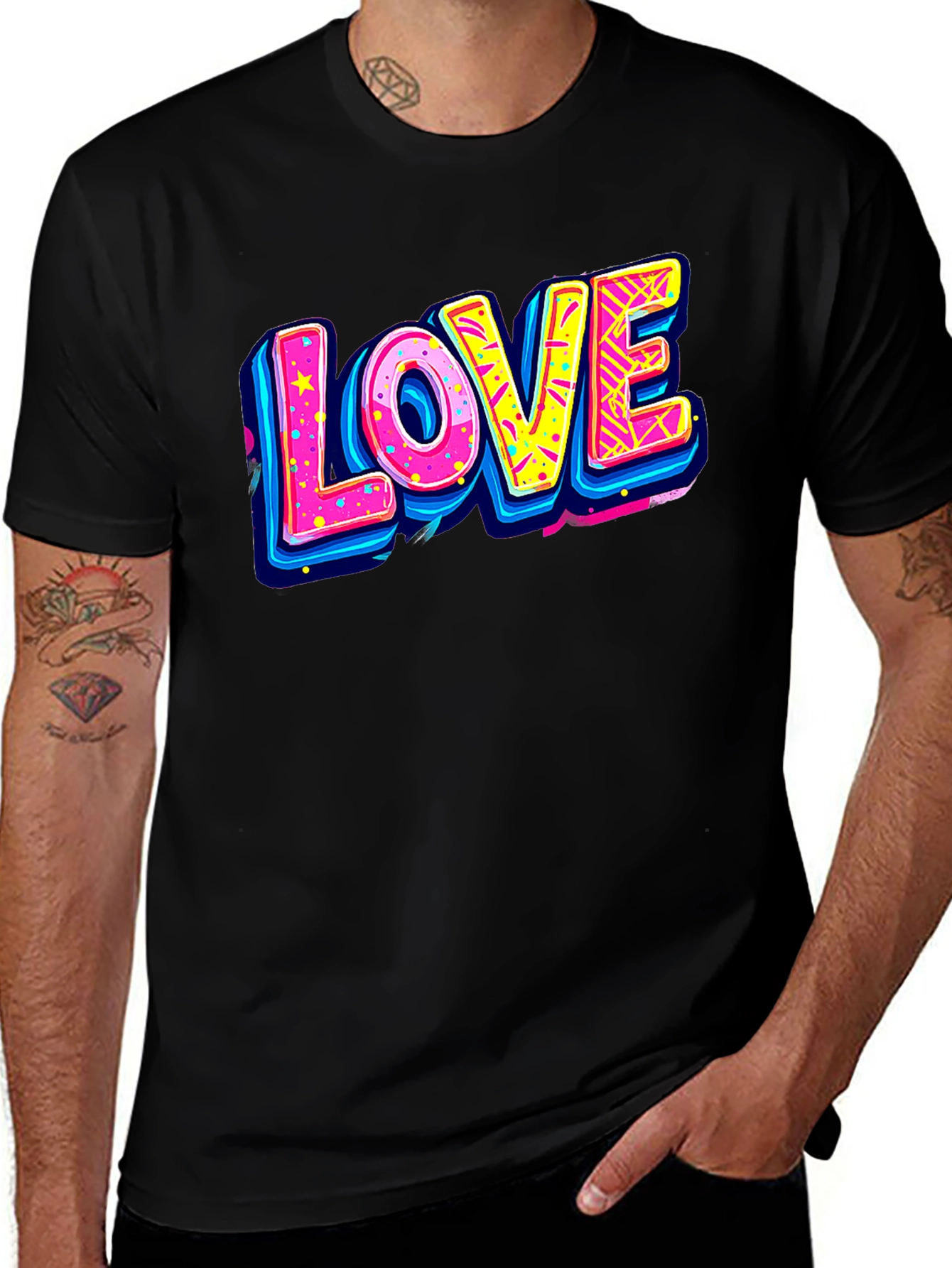 Retro LOVE Graphic Tee - 80s Style T-Shirt