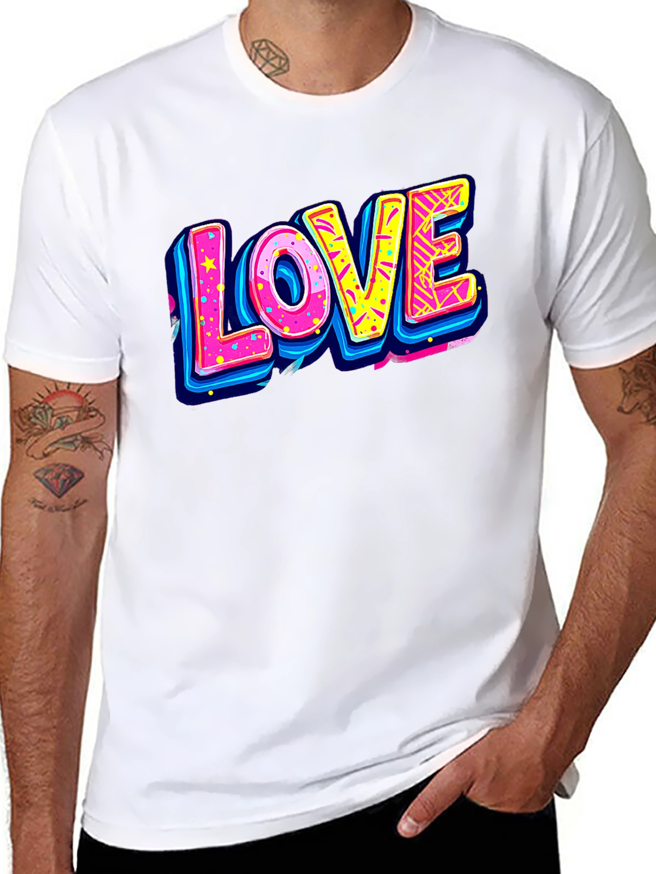 Retro LOVE Graphic Tee - 80s Style T-Shirt