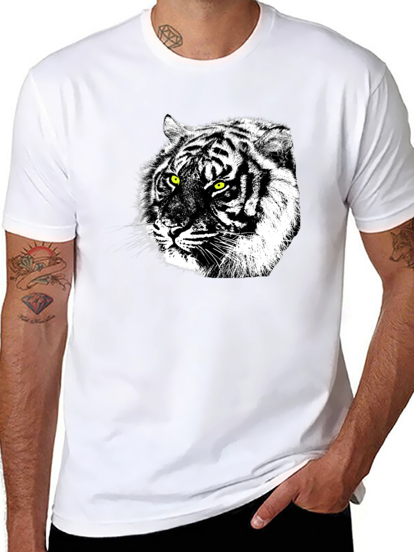 Tiger Graphic Black T-Shirt - Bold Animal Print