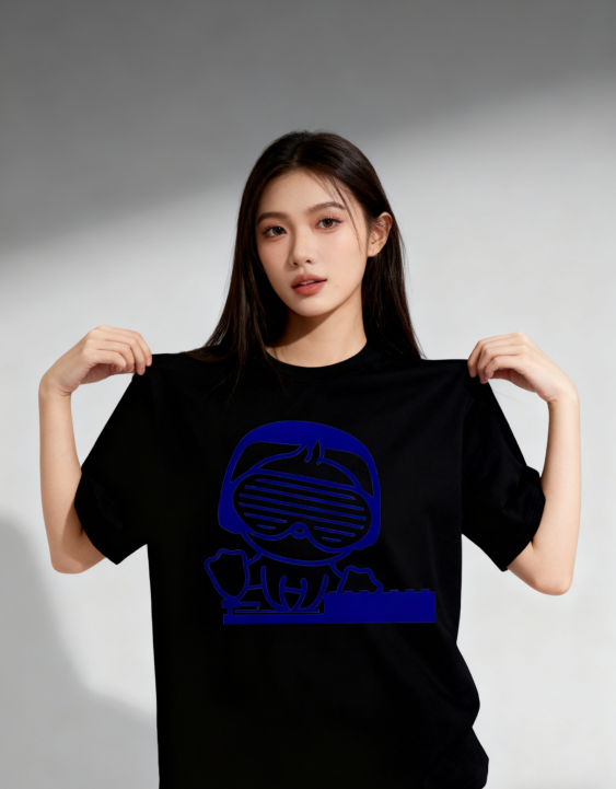 Cartoon Sunglasses Character Graphic T-Shirt - Casual Streetwear Fun Tee