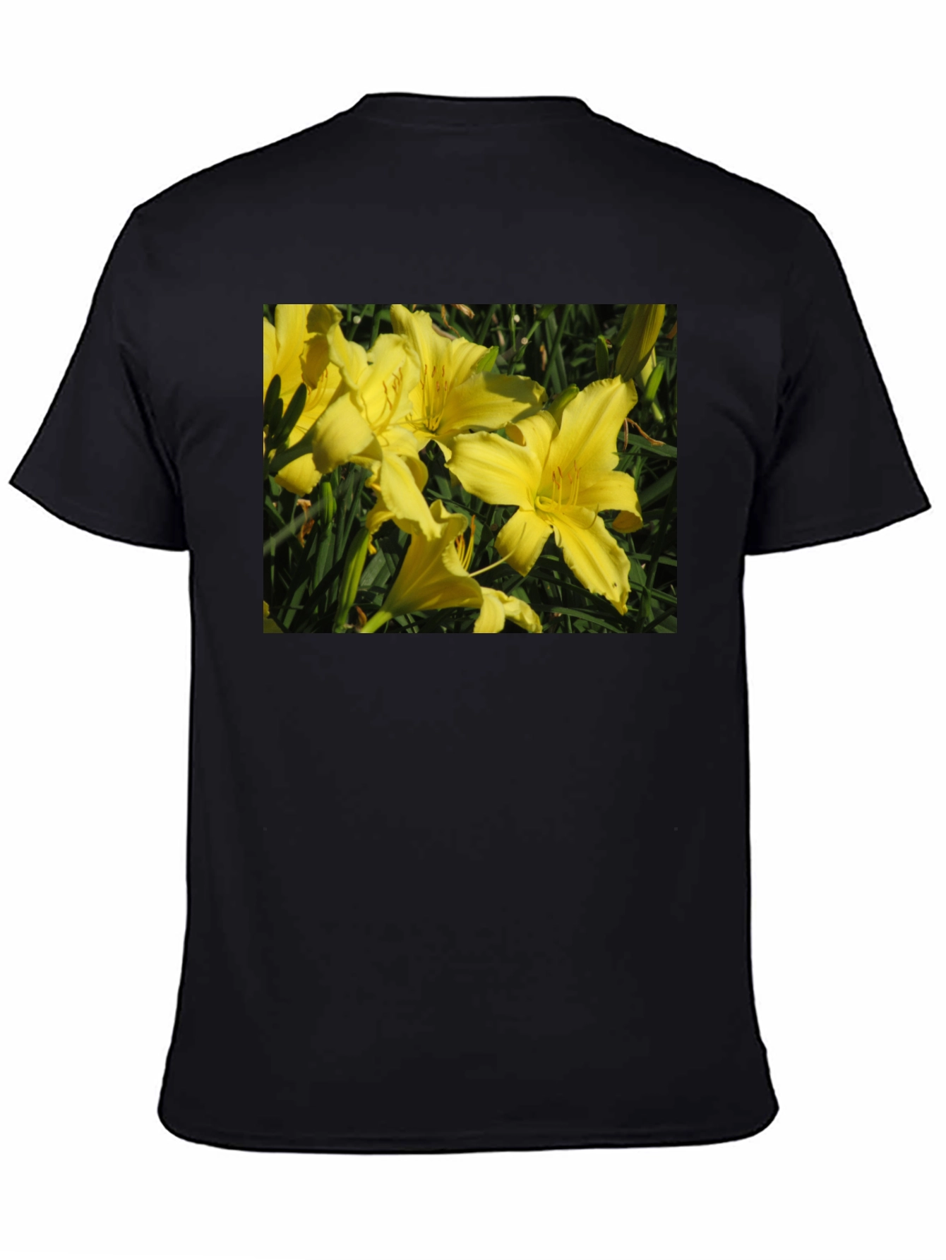 Yellow Lily Graphic T-Shirt