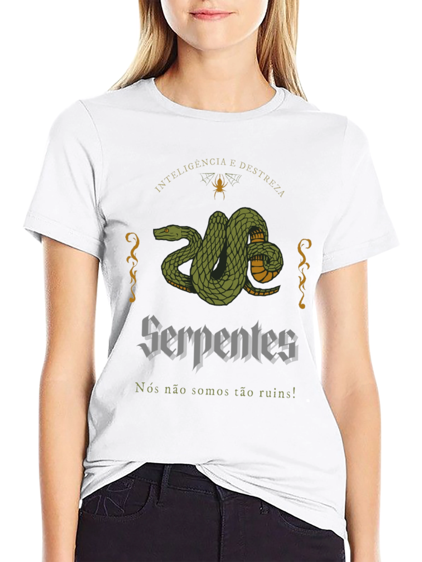 Serpentes T-Shirt: Intelligence and Dexterity Snake Design