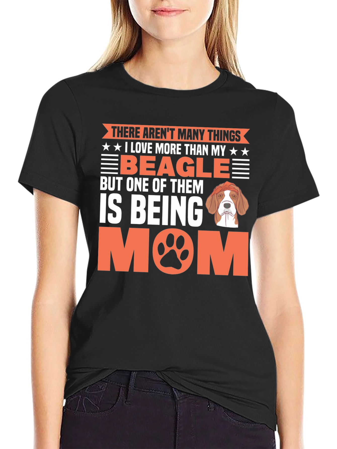 Beagle Mom Graphic T-Shirt