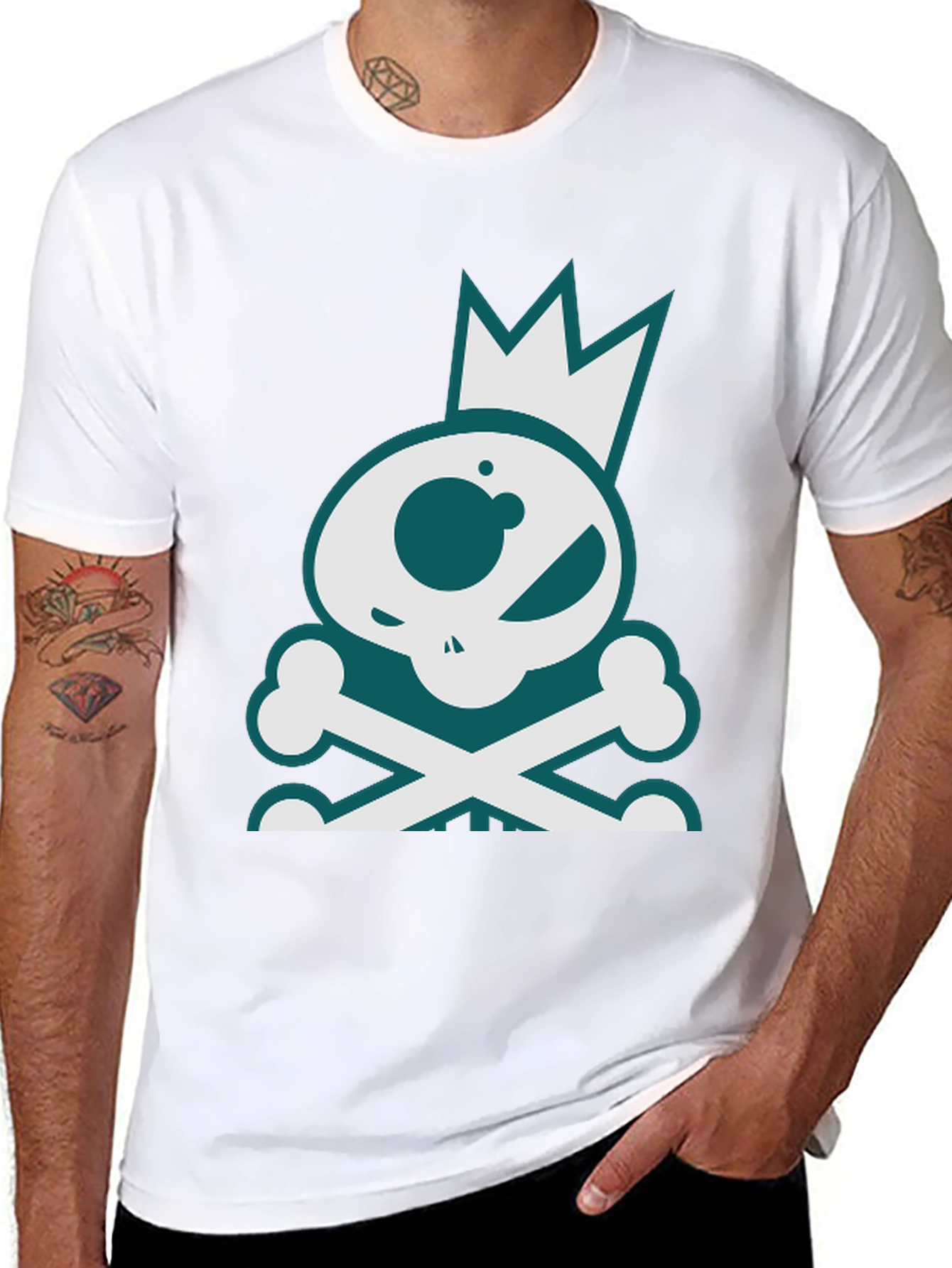 Skull King Graphic T-Shirt - Black Crew Neck Tee